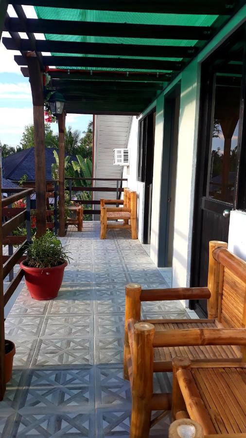 Hotel Sisters Inn Moalboal Exterior photo